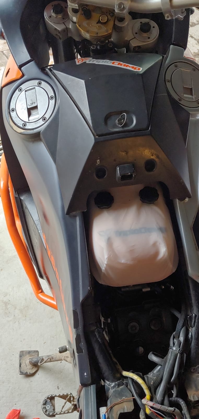 TripleClamp Moto - Air Filter Skin