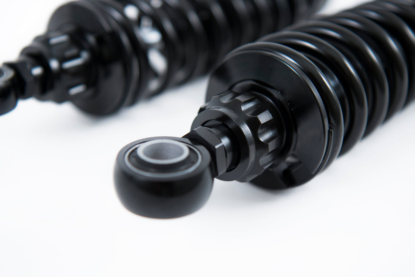ÖHLINS -  Harley S36 Blackline Twin Shocks (HD 772)