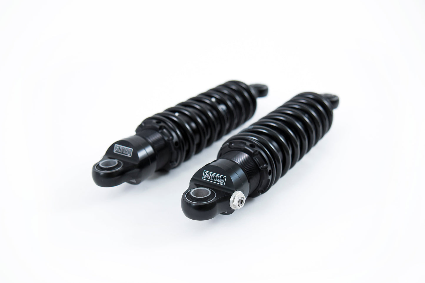 ÖHLINS -  Harley S36 Blackline Twin Shocks (HD 772)